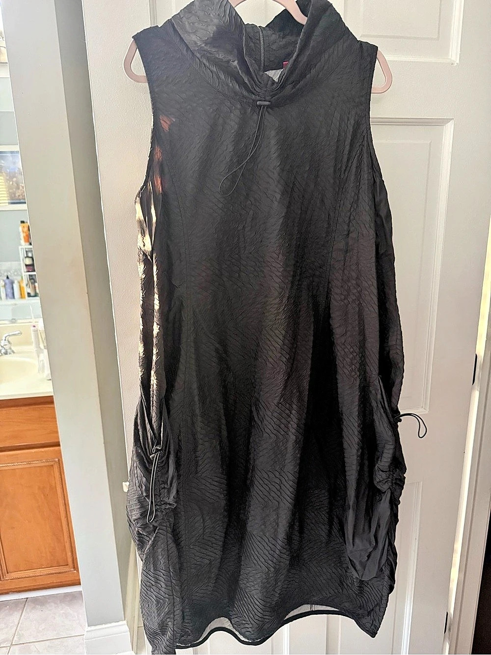 IC Collection Black Textured Midi Dress Like New - Picture 9 of 9